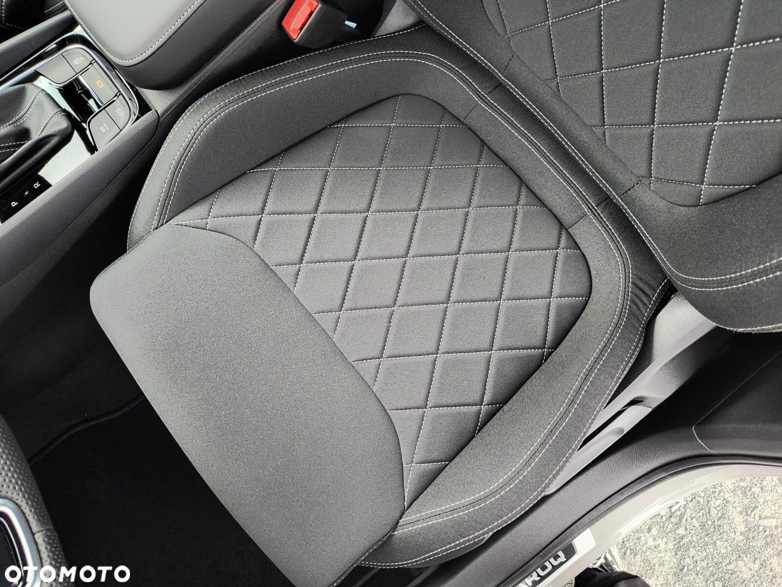 Skoda Karoq 1.5 TSI ACT Sportline DSG - 12
