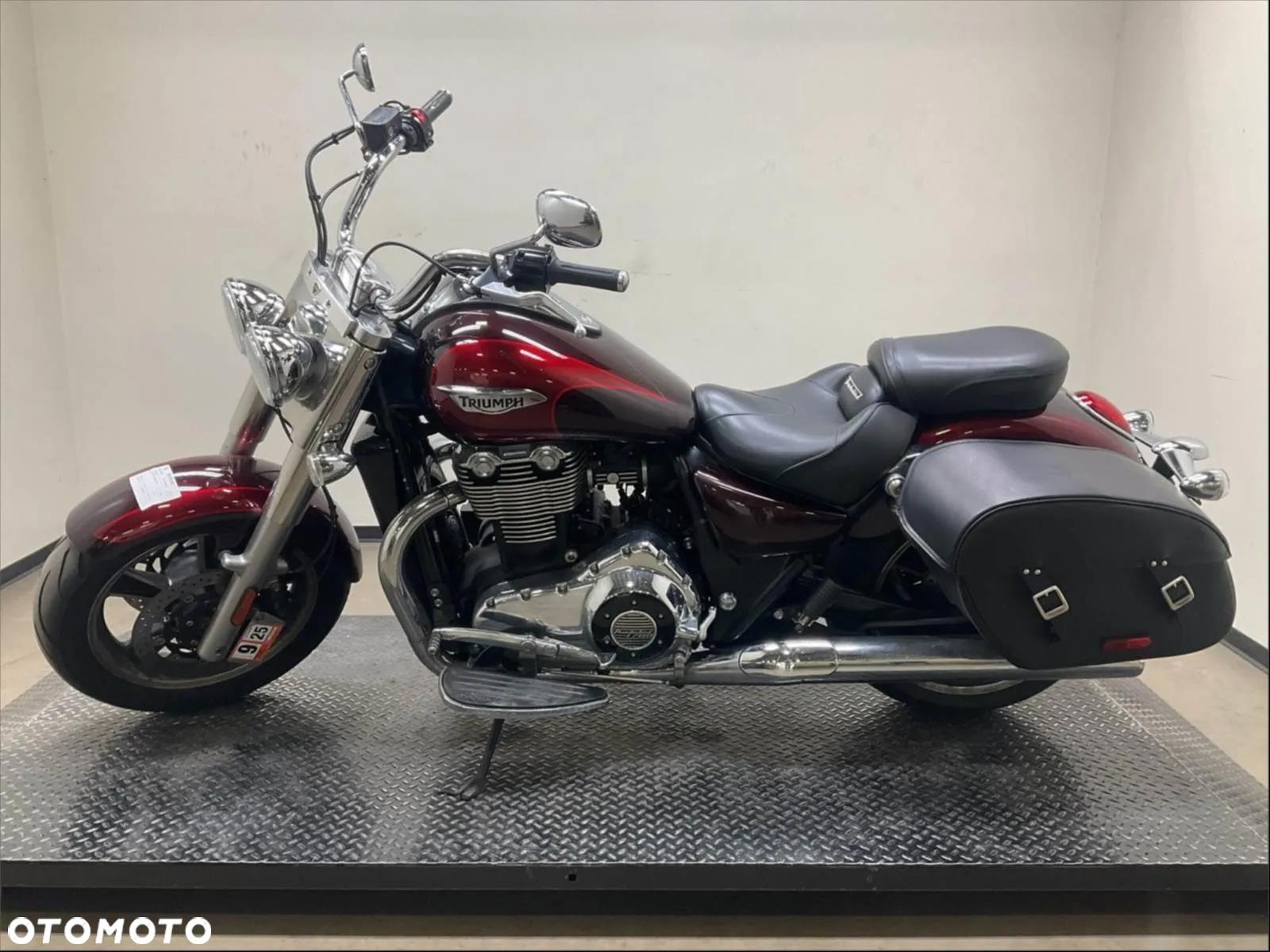 Triumph Thunderbird - 3