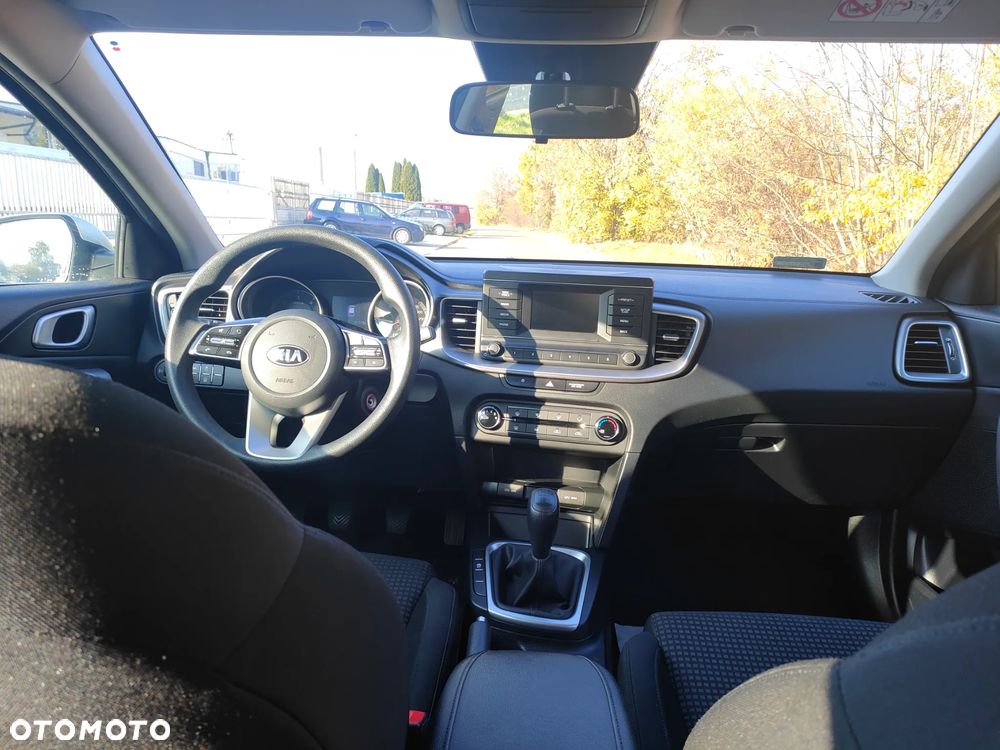 Kia Ceed 1.6 CRDi SCR S - 11