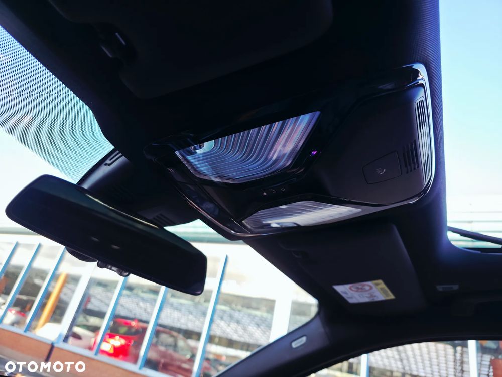 BMW Seria 3 - 32