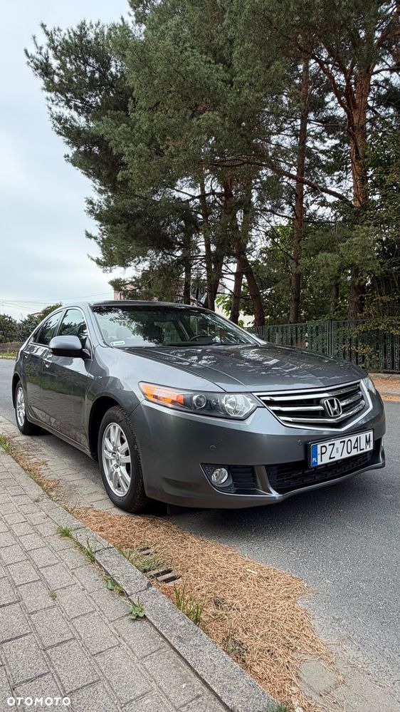 Honda Accord 2.0 Elegance - 2