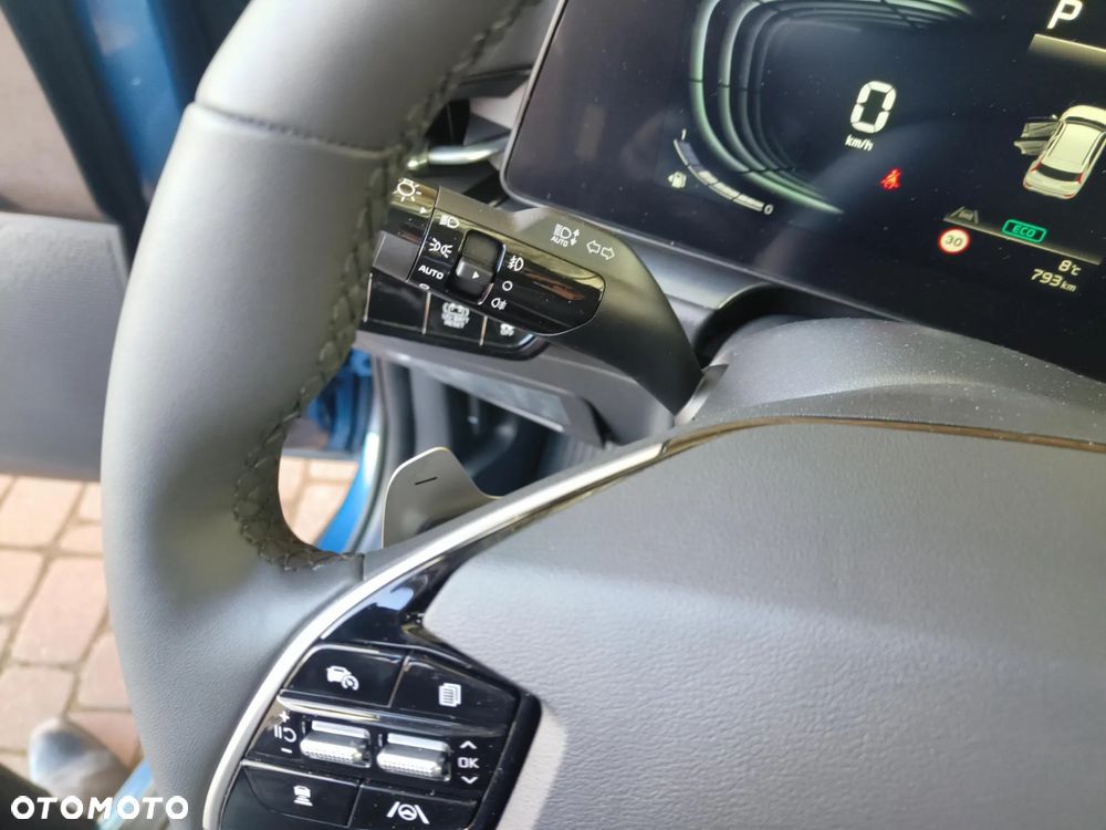 Kia Niro 1.6 GDI Hybrid L - 11