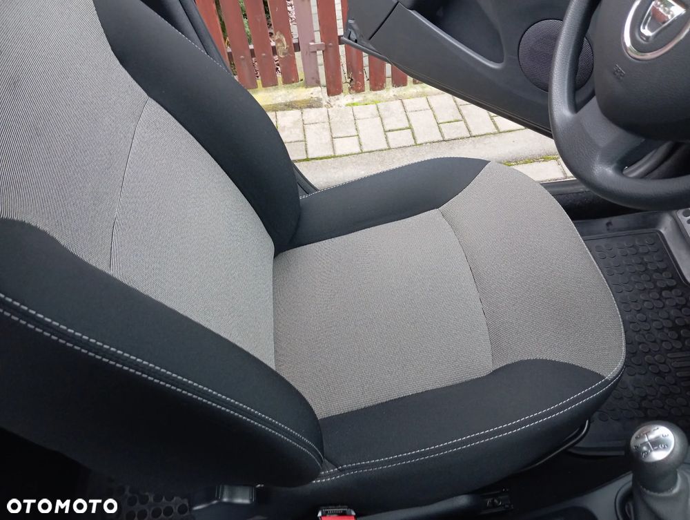 Dacia Duster 1.6 Laureate - 15