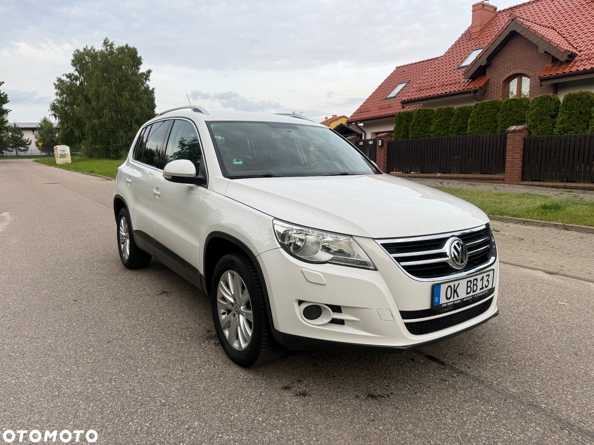 Volkswagen Tiguan - 11