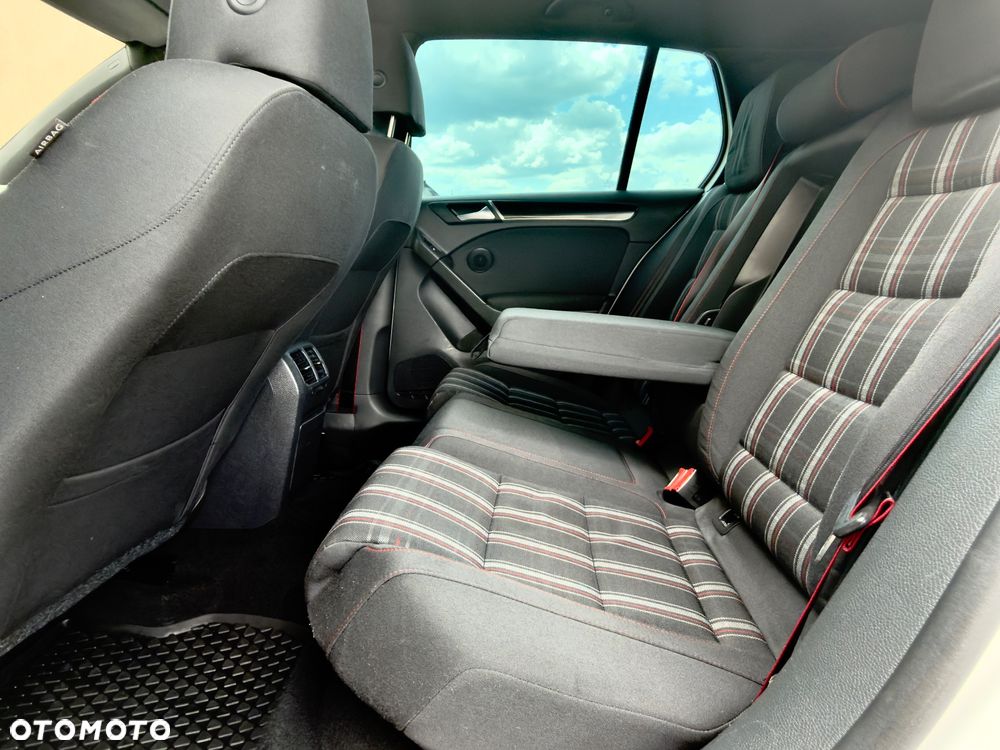 Volkswagen Golf 2.0 TSI GTI 35 - 23