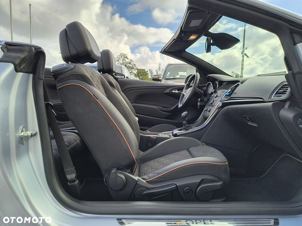 Opel Cascada 2.0 D (CDTi ecoFLEX) Start/Stop Edition - 12