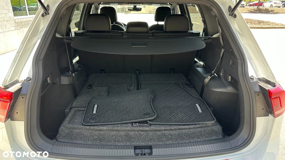 Volkswagen Tiguan - 29