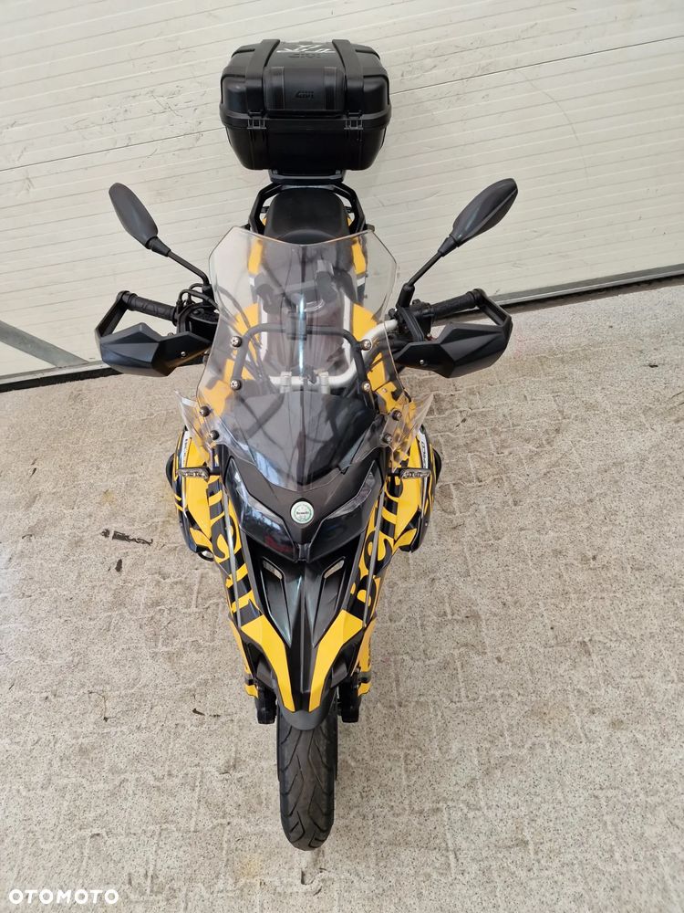 Benelli TRK 502 - 17