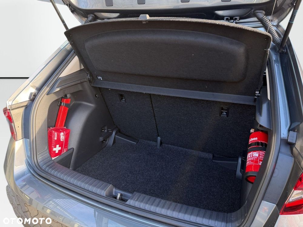 Skoda Fabia 1.0 TSI Selection DSG - 35