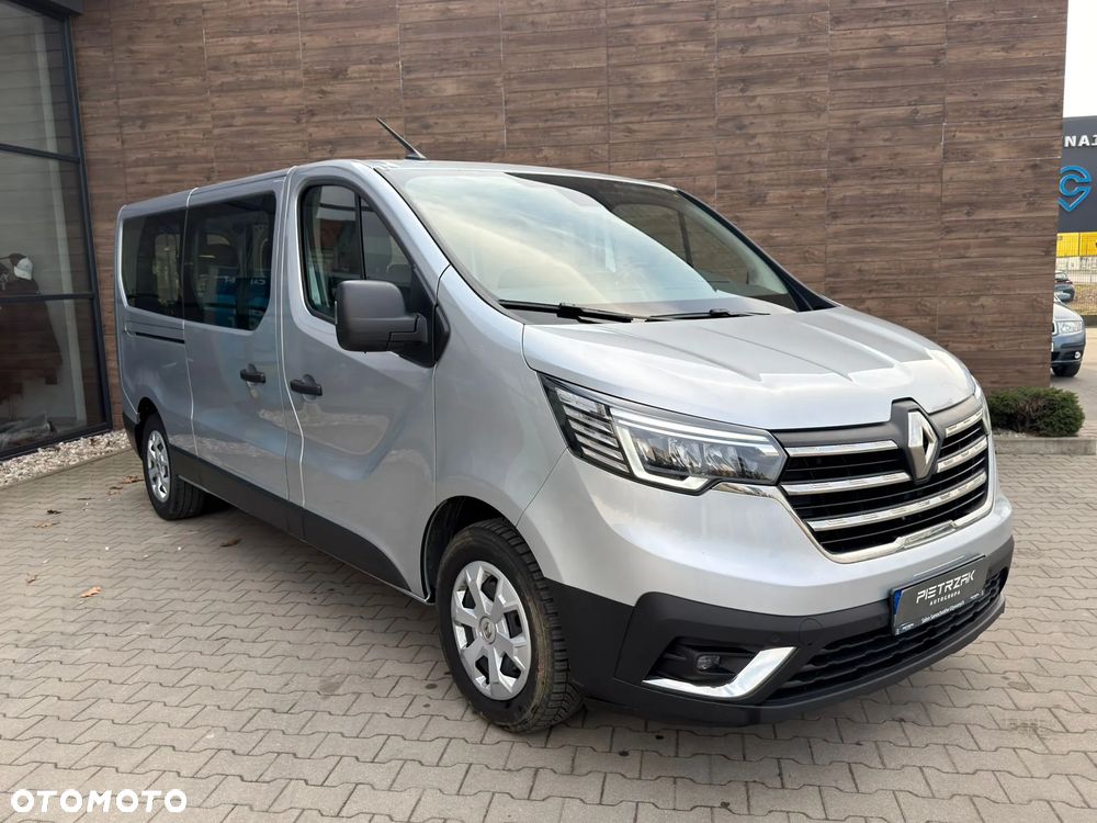 Renault Trafic - 2