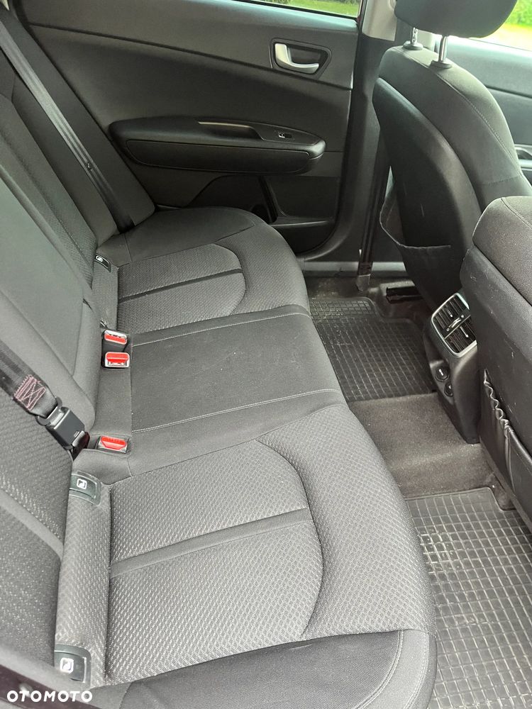Kia Optima - 18