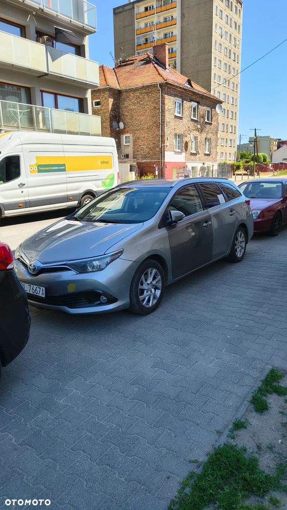 Toyota Auris - 6