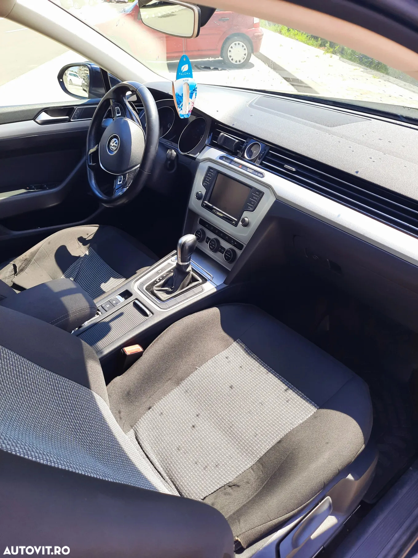 Volkswagen Passat Variant 2.0 TDI SCR DSG - 8