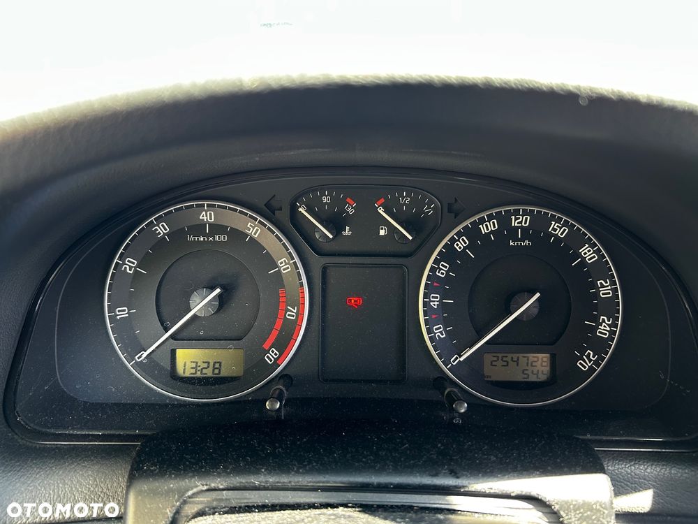 Skoda Superb 1.8T Classic - 2