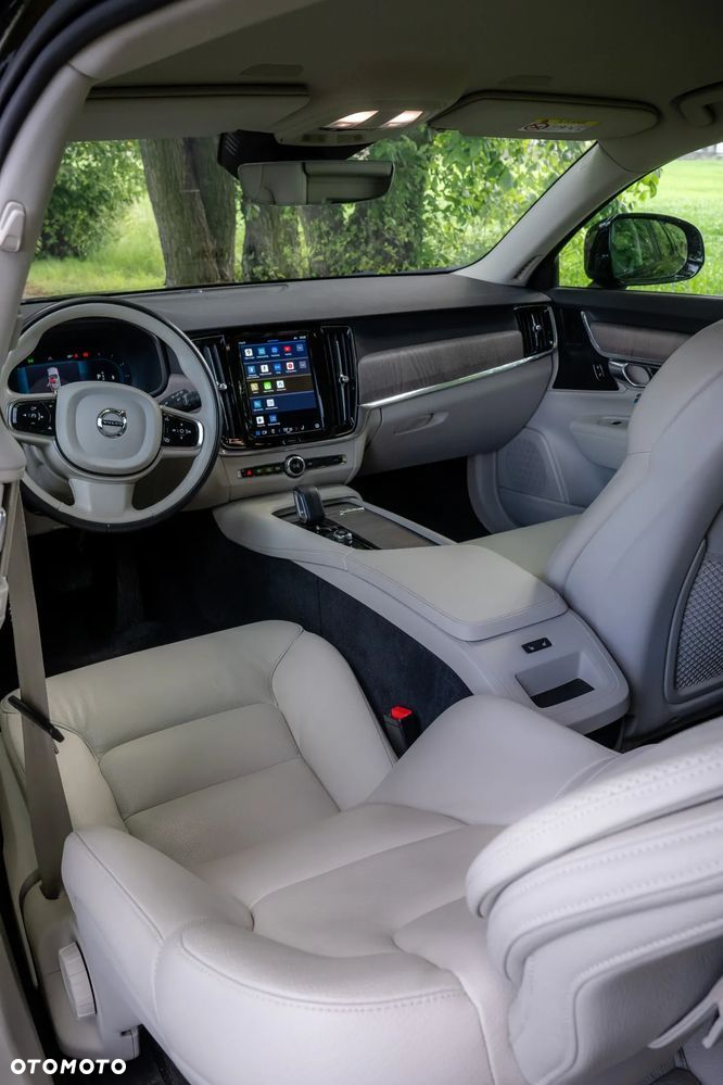 Volvo V90 Cross Country - 10