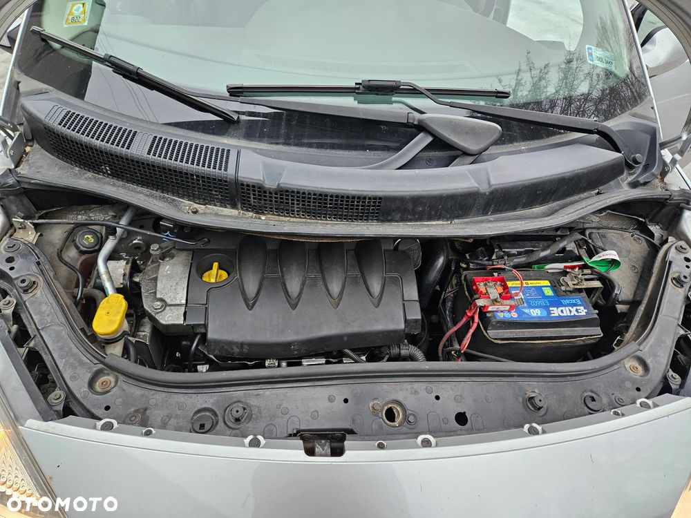 Renault Scenic - 14