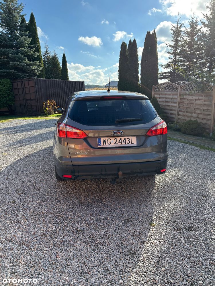 Ford Focus 1.6 Ambiente - 3