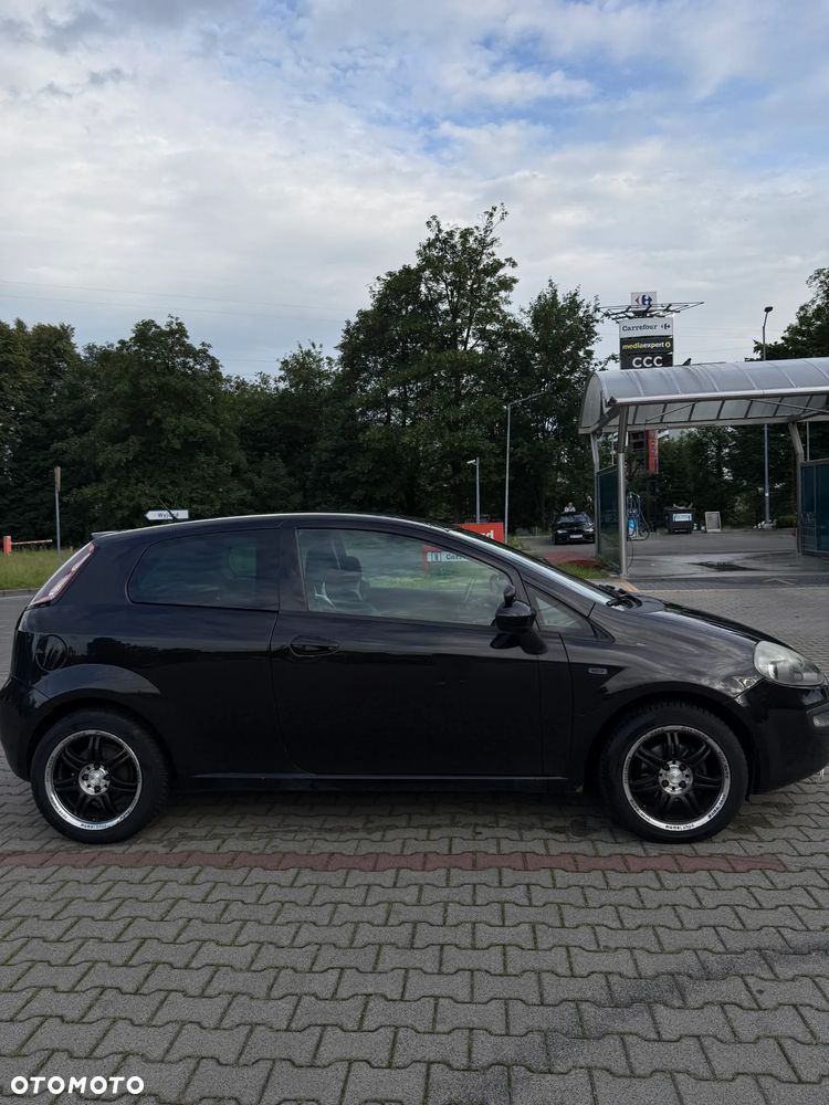 Fiat Punto Evo - 21