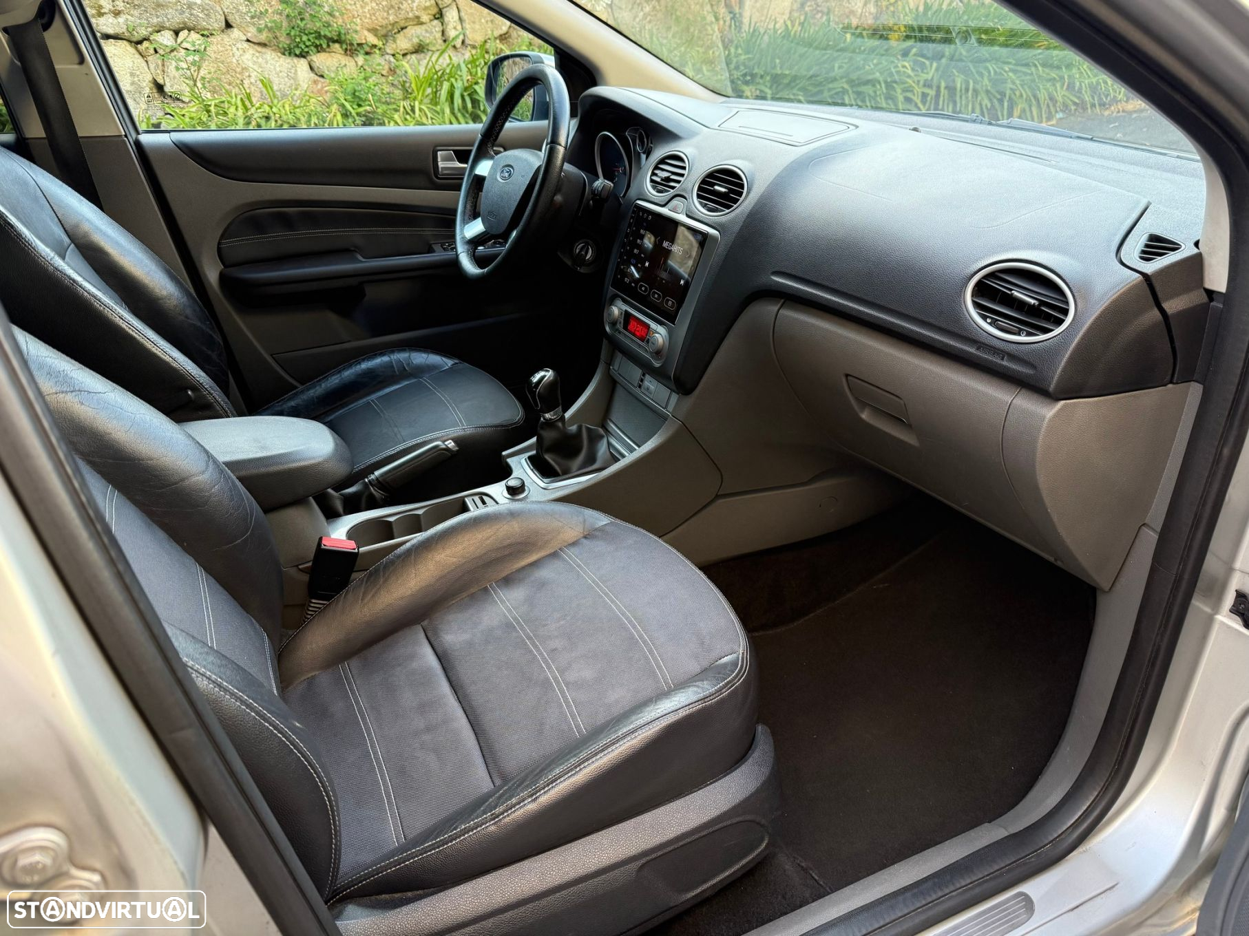 Ford Focus SW 1.6 TDCi Titanium 17 - 21