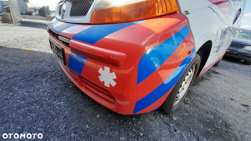 RENAULT TRAFIC II ZDERZAK PRZEDNI PRZÓD KOMPLETNY nr. 93/3 - 2