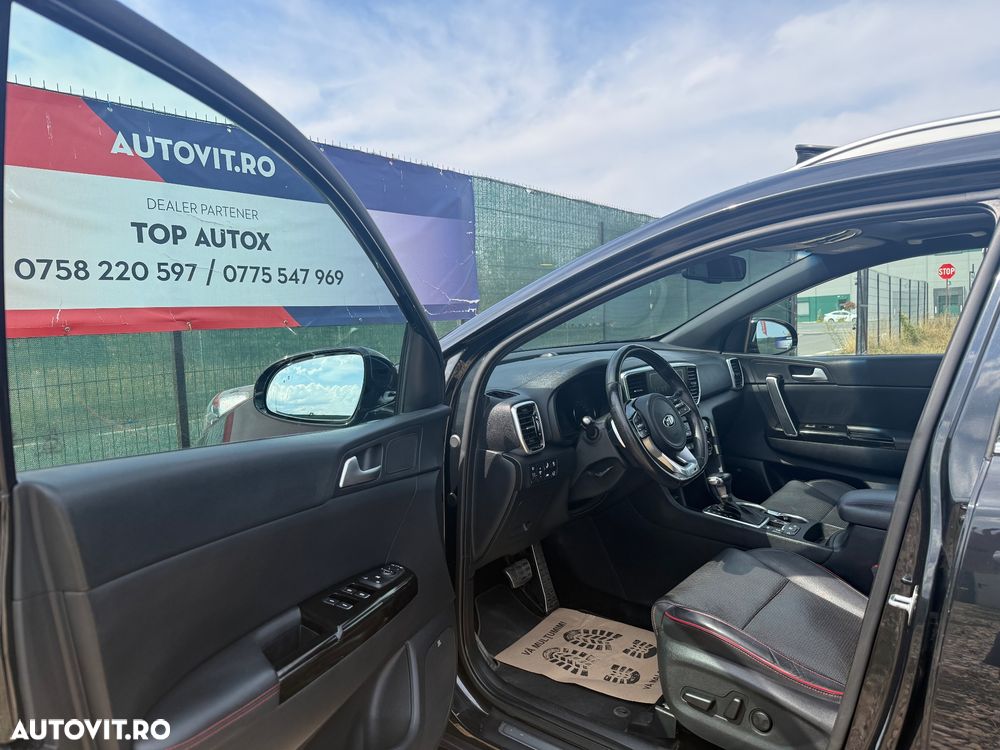 Kia Sportage 2.0 CRDI AWD Eco-Dynamics+ (48V M-H) Aut. GT LINE - 12