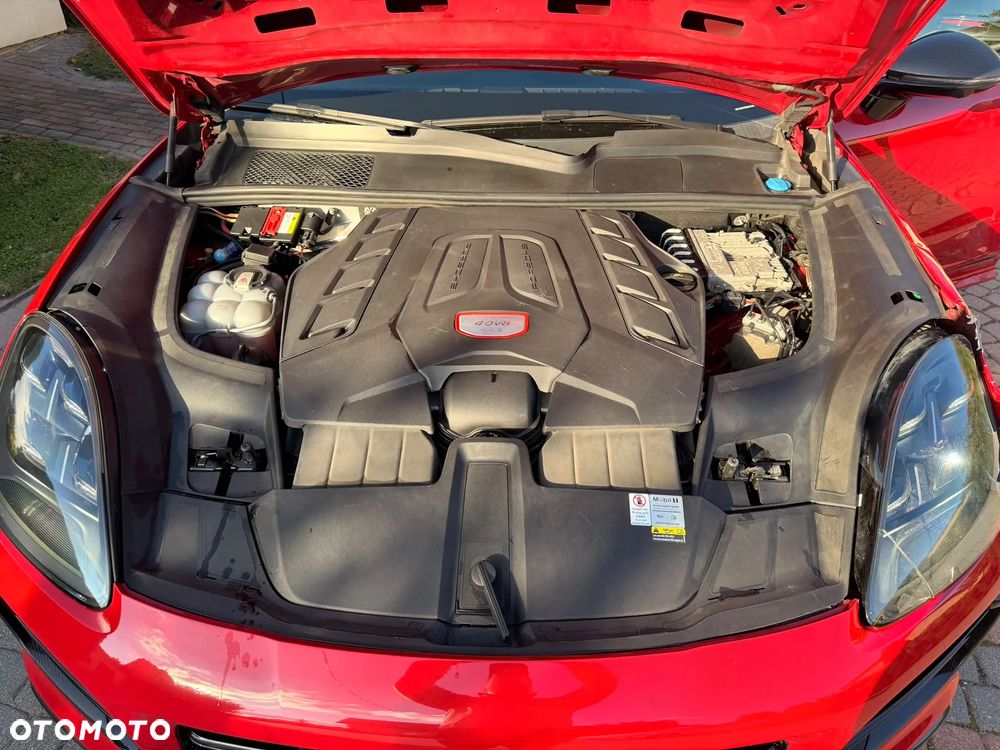 Porsche Cayenne GTS - 31