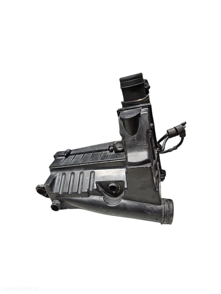 OBUDOWA FILTRA POWIETRZA A3 8P GOLF VI PASSAT B7 OCTAVIA II 3C0129601AM - 4