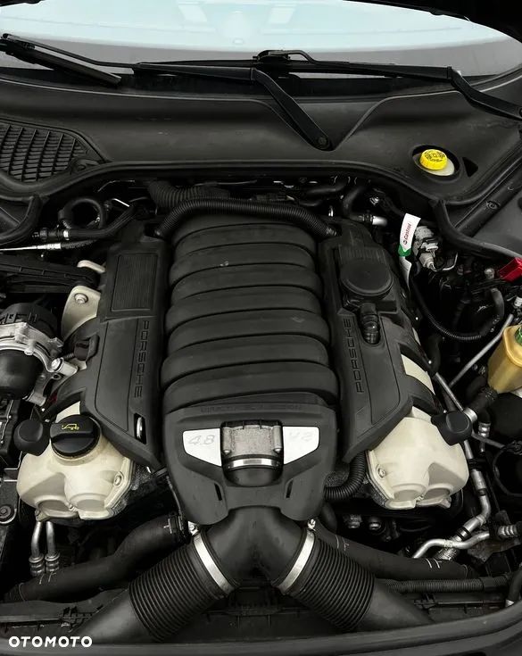 Porsche Panamera 4S - 20
