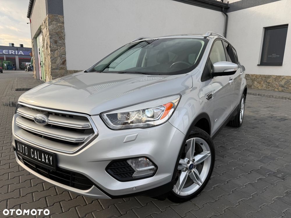 Ford Kuga 2.0 TDCi 4x4 Titanium - 11