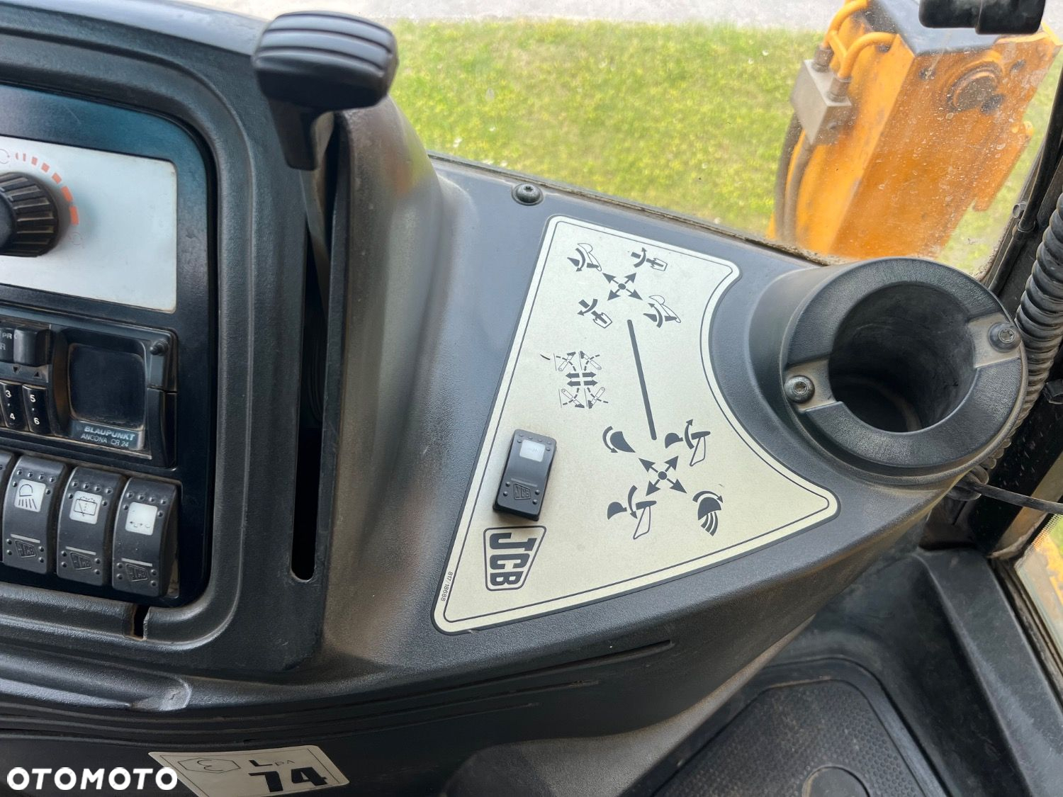 JCB 3Cx 4X4 - 19