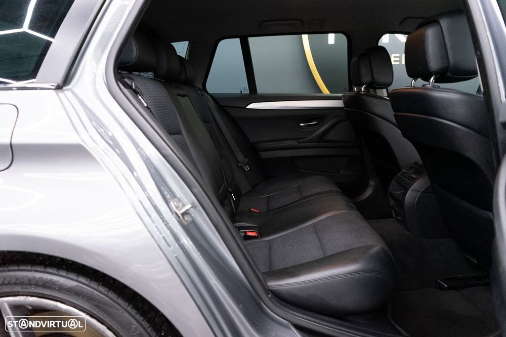 BMW 525 d Pack M Auto - 42