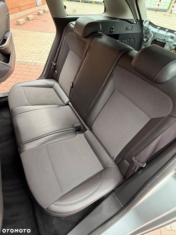 Opel Astra 1.6 Enjoy - 18