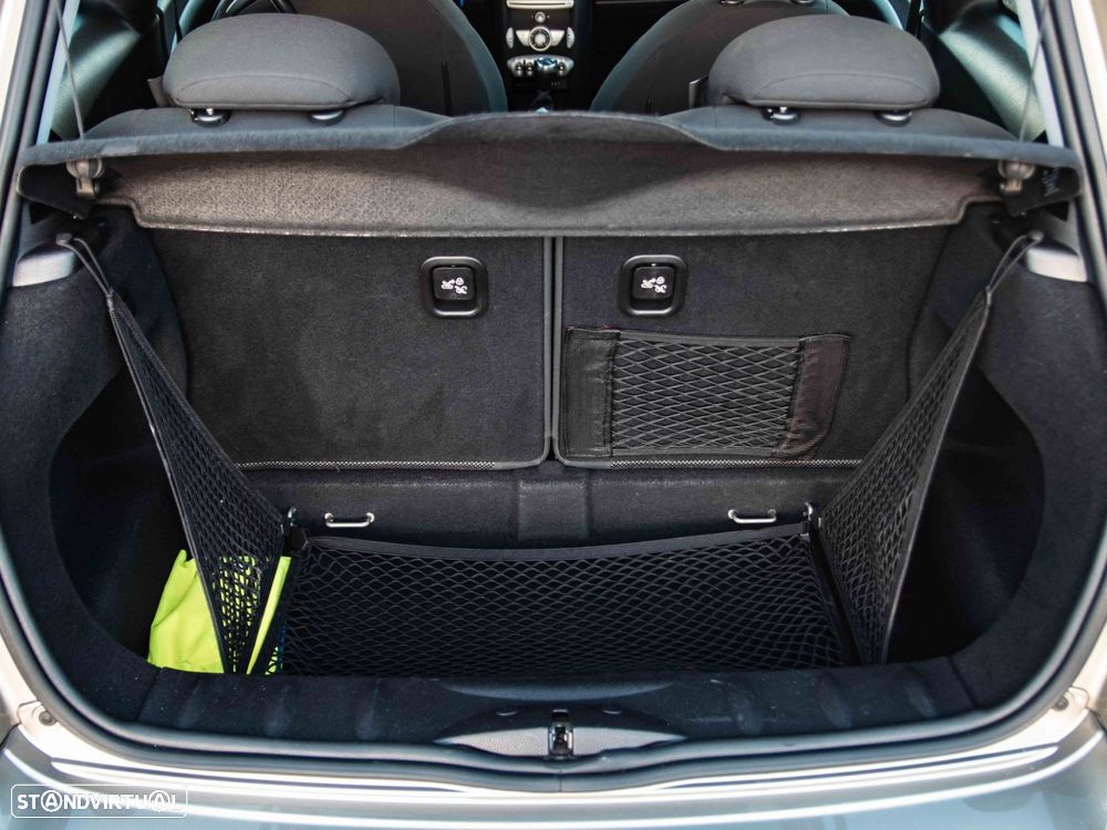 MINI 3 Portas Cooper D - 40