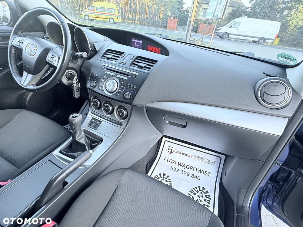 Mazda 3 1.6 MZR 90th Anniversary - 9