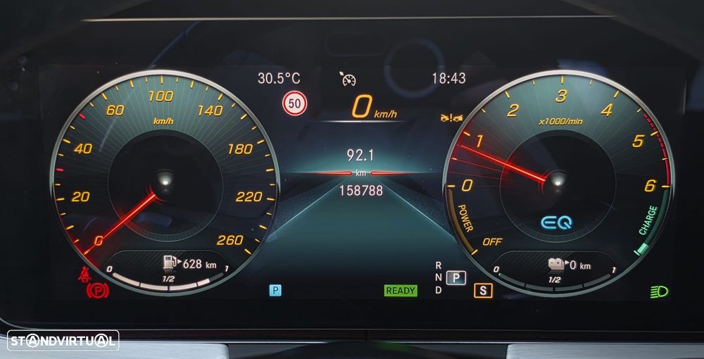 Mercedes-Benz E 300 de 9G-TRONIC AMG Line - 30