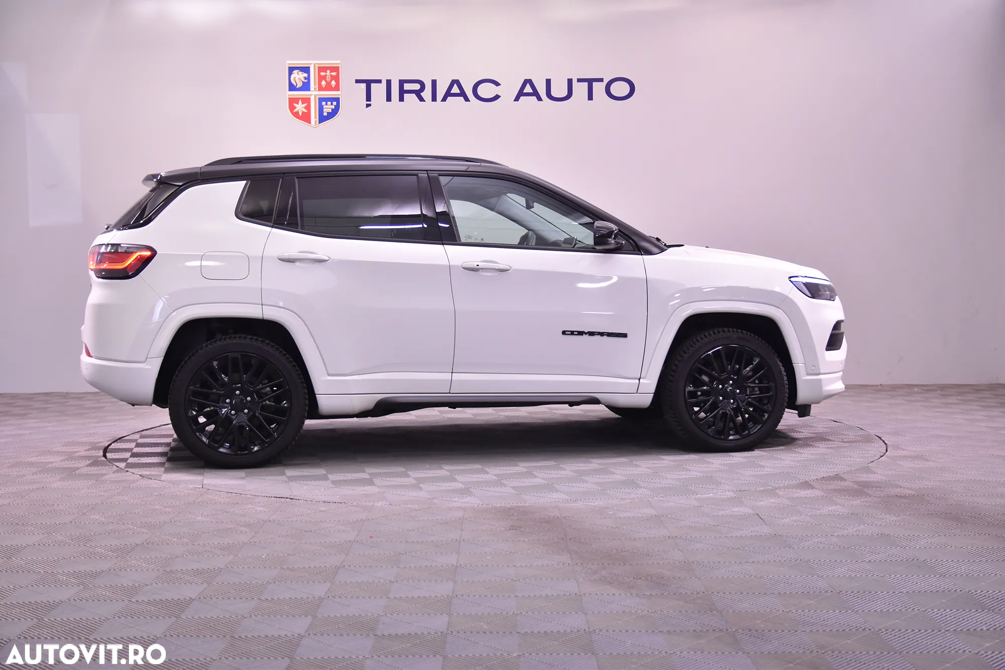 Jeep Compass - 6