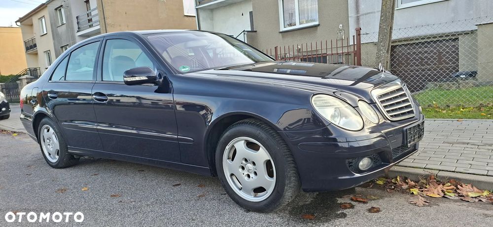Mercedes-Benz Klasa E 200 CDI Classic - 4