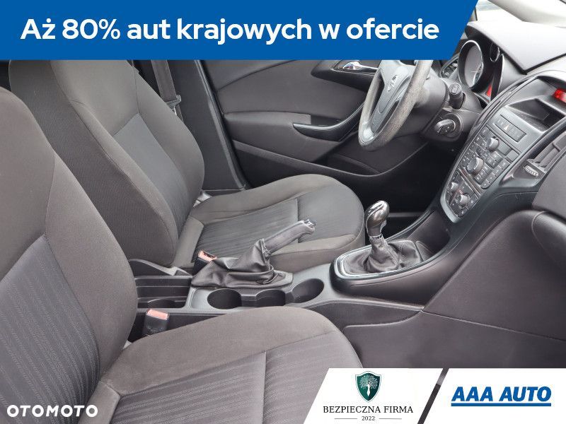 Opel Astra - 11