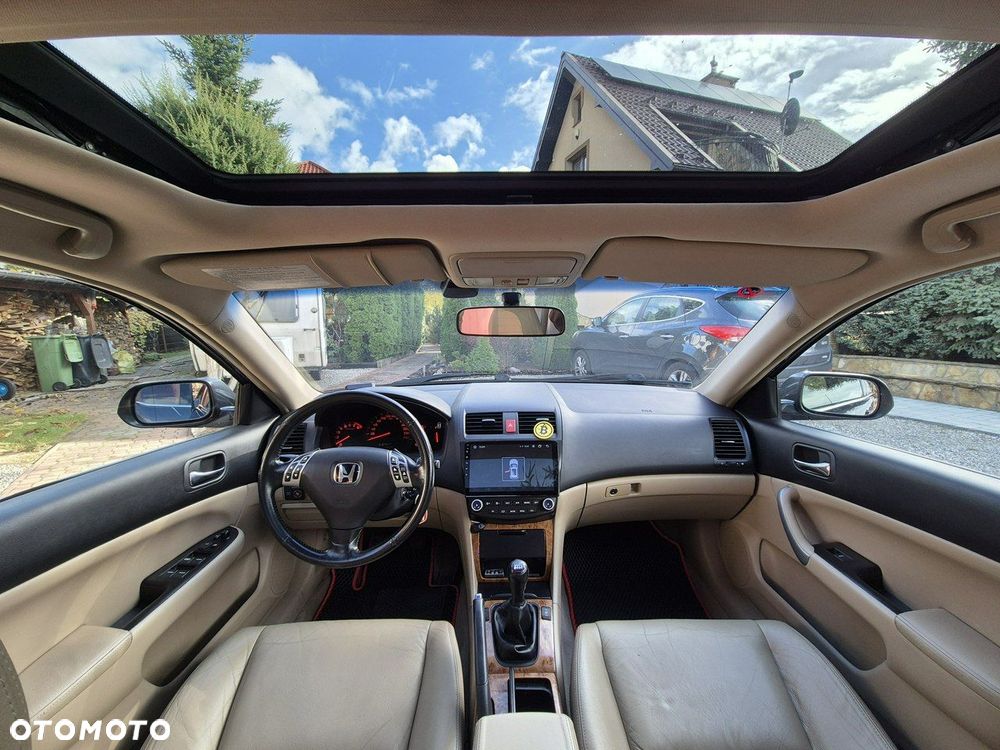 Honda Accord - 12