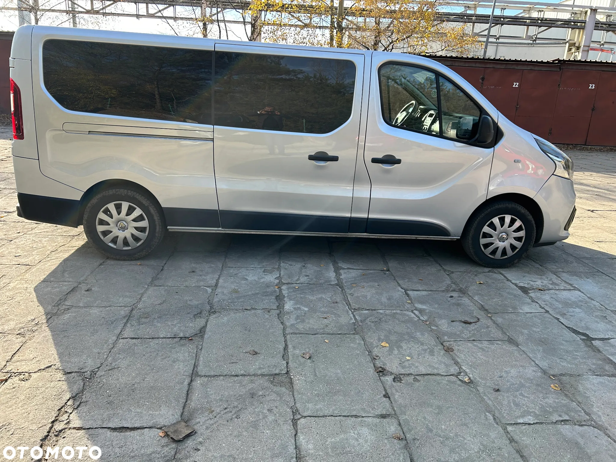 Renault Trafic Grand SpaceClass 1.6 dCi - 4