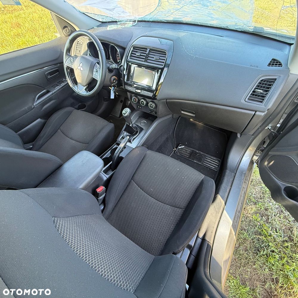 Mitsubishi ASX 1.6 Intense Plus Navi Blue Edition - 6