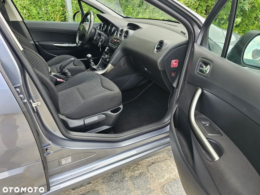 Peugeot 308 - 17