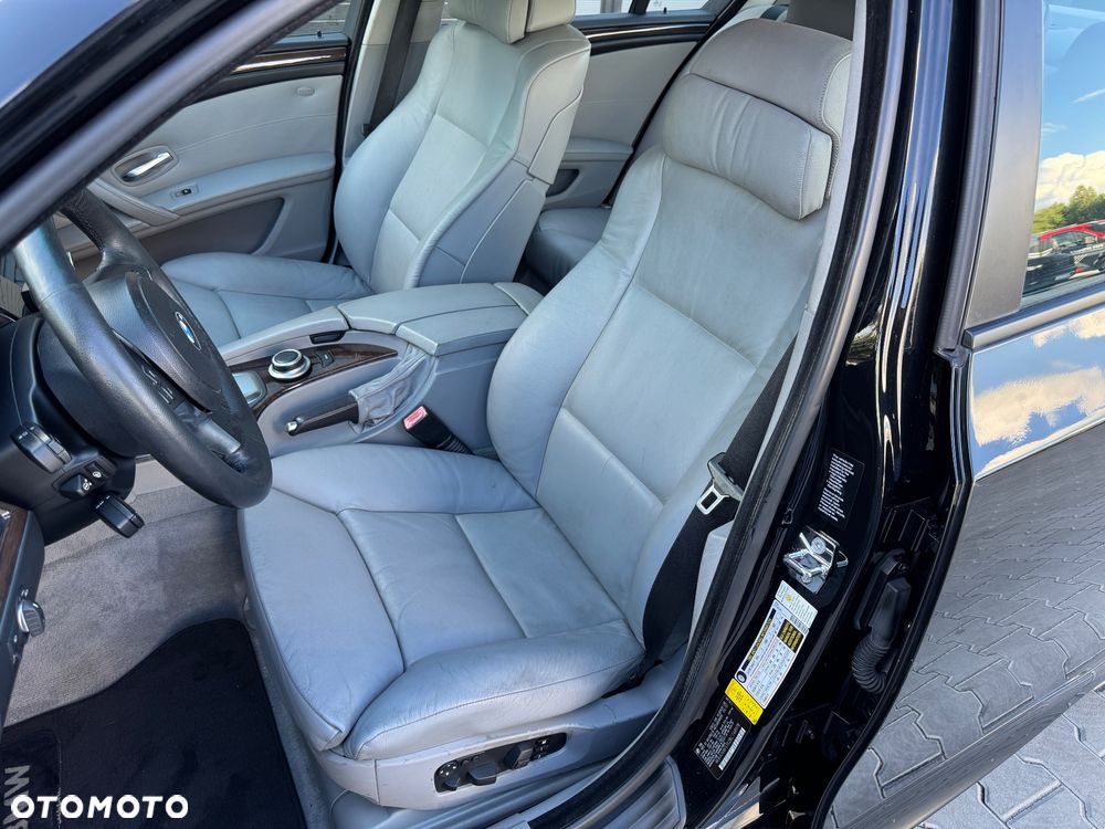 BMW Seria 5 550i Sport-Aut - 19