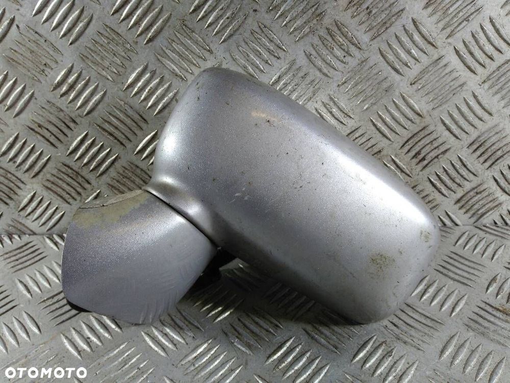 LUSTERKO LEWE HONDA STREAM - 2