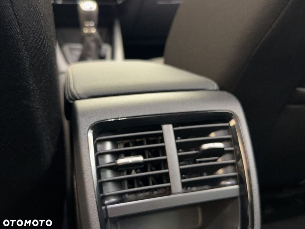 Skoda Octavia 1.5 TSI Selection - 16