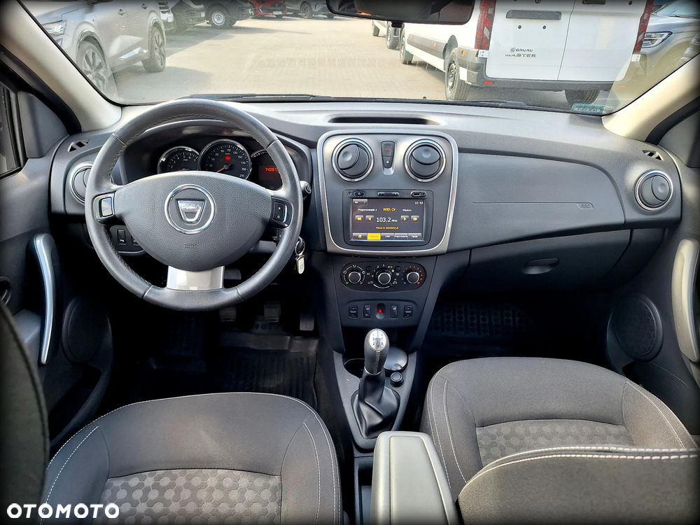 Dacia Logan 0.9 TCE Prestige S&S - 8