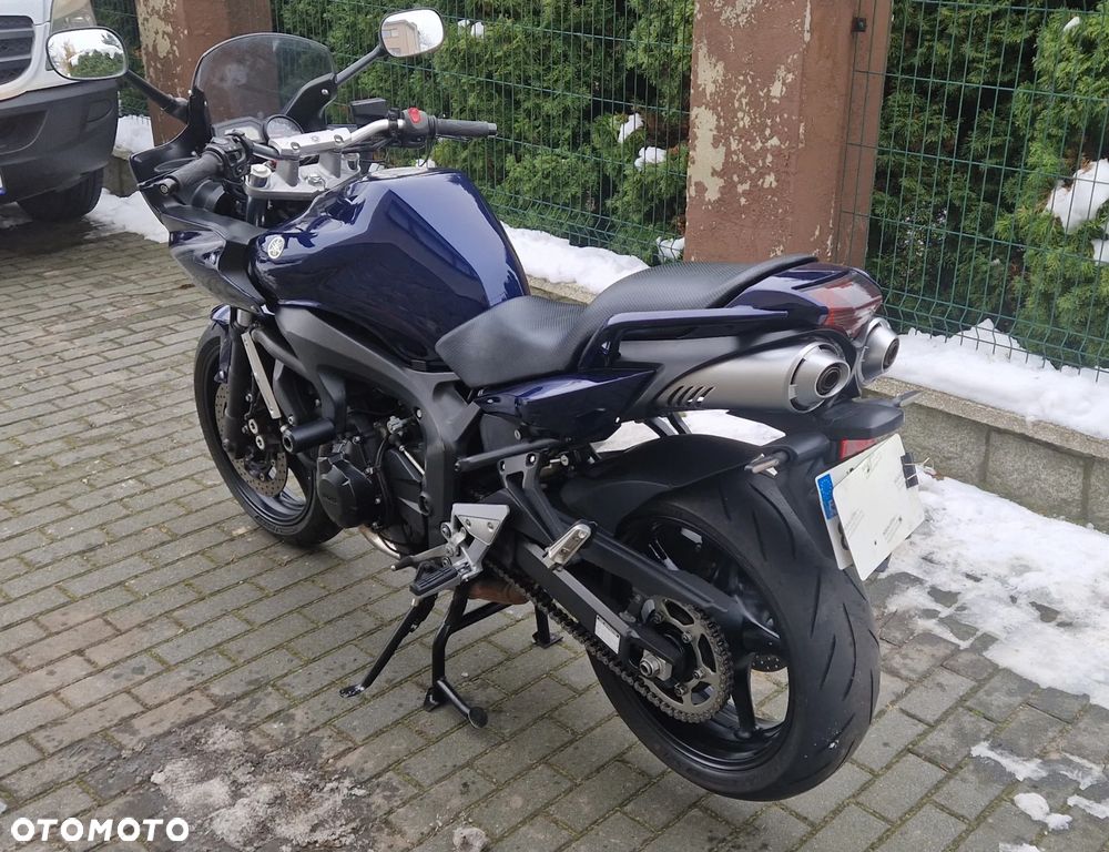 Yamaha FZ6 - 4