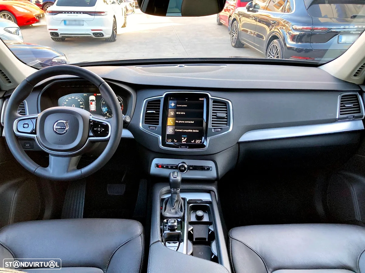 Volvo XC 90 - 9