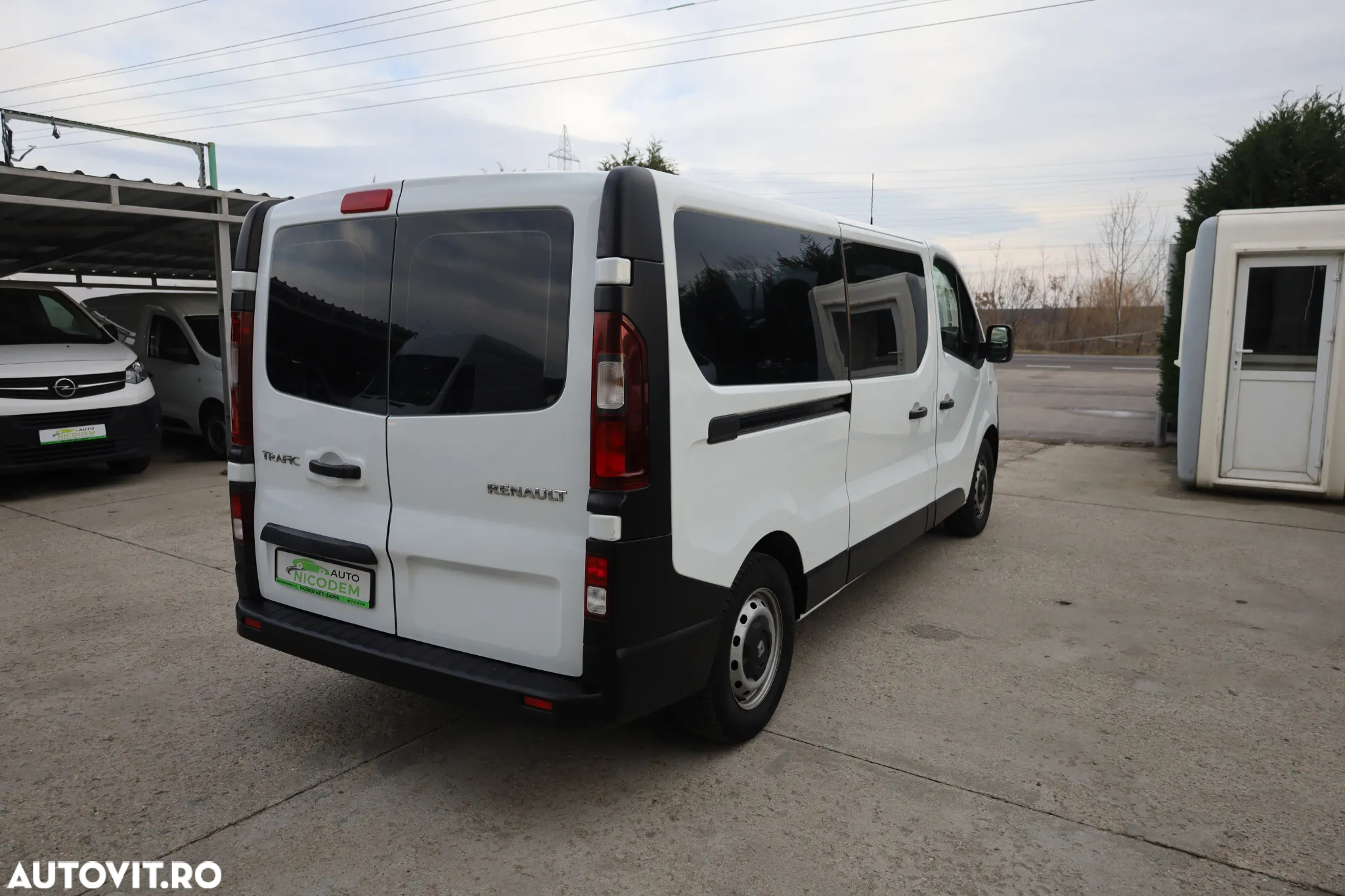 Renault Trafic Combi L2H1 1.6 dCi TT 125 7+1 Expression - 7