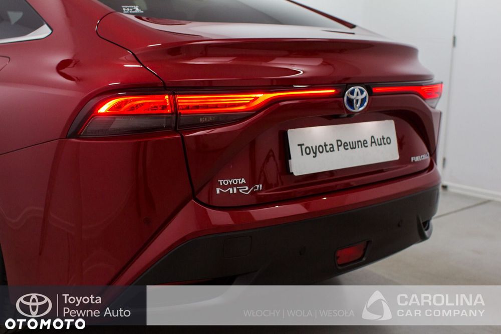 Toyota Mirai Executive - 13